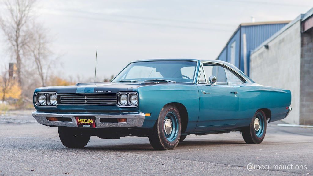 Photo of a 1969 Plymouth Road Runner 426 Hemi