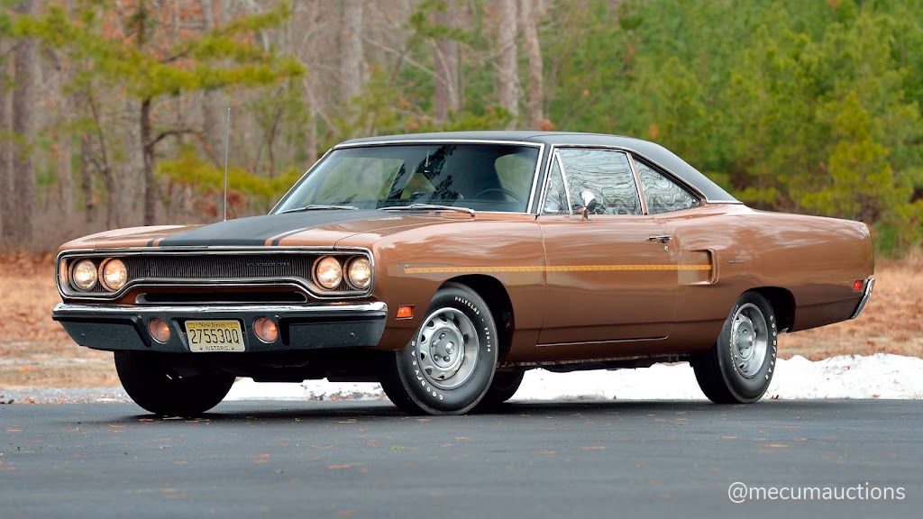 Photo of a 1970 Plymouth Road Runner 426 Hemi