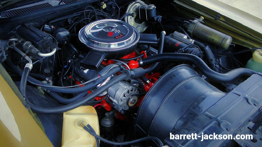 Photo of a 1970 Monte Carlo SS 454 engine