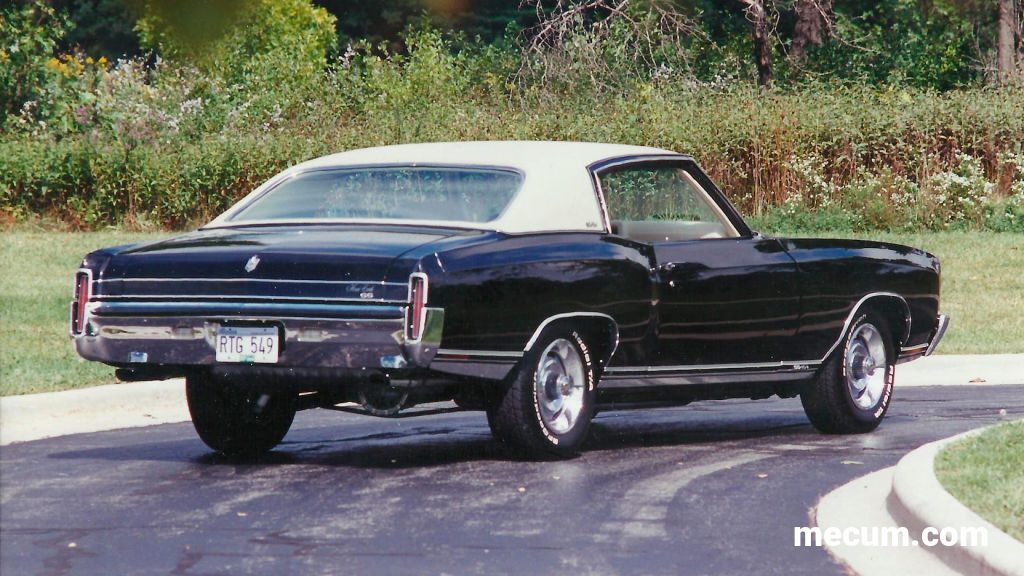 Photo of the rear of a 1971 Monte Carlo SS