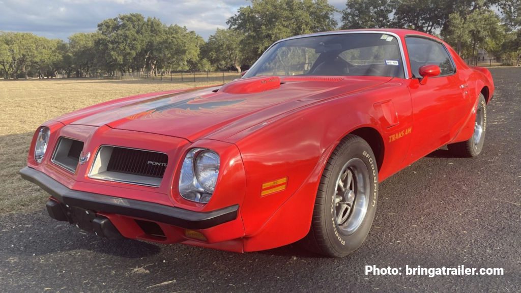 Photo of a red 1973 Pontiac Trans Am SD-455 American Muscle Car