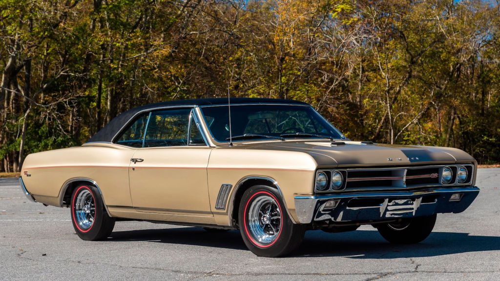 Photo of a 1967 Buick GS 400