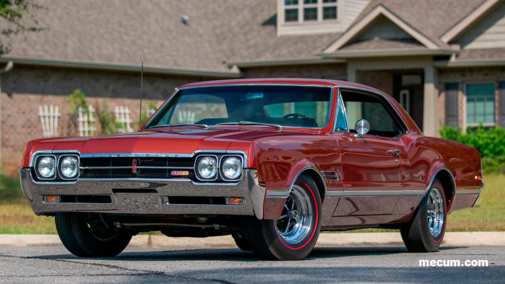 Photo of a 19647Oldsmobile 442